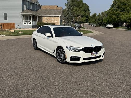 White 2018 BMW 540 i xDrive