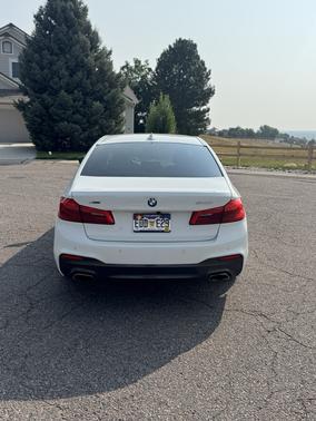 White 2018 BMW 540 i xDrive