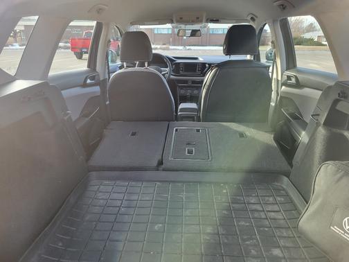 2022 Volkswagen Taos 1.5T S