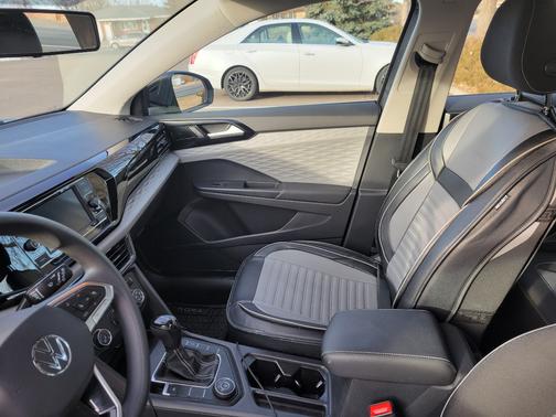 2022 Volkswagen Taos 1.5T S