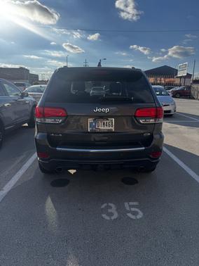 Gray 2019 Jeep Grand Cherokee Overland