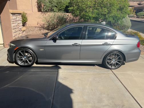 2011 BMW 335 i