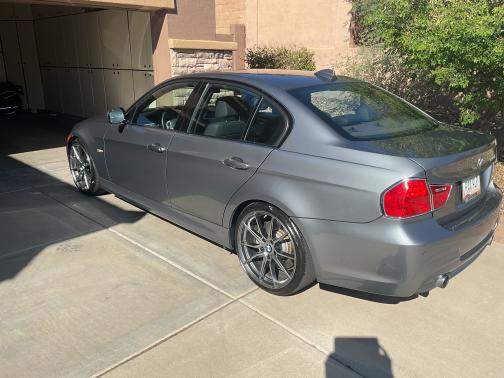 2011 BMW 335 i