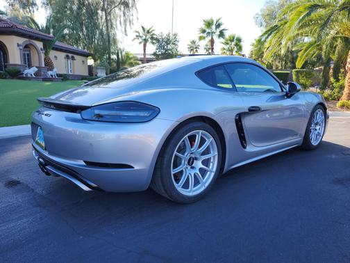 2018 Porsche 718 Cayman 718 Cayman GTS