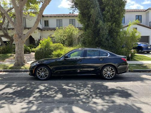 2020 BMW 330 i