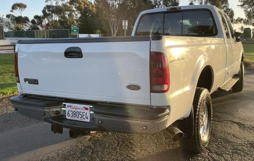 2002 Ford F-250 Lariat SuperCab Super Duty