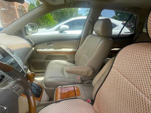 Beige 2005 Lexus RX 330 Base