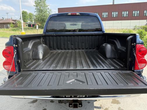 Blue 2006 Dodge Dakota SLT Quad Cab