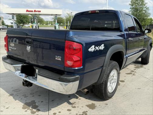 Blue 2006 Dodge Dakota SLT Quad Cab