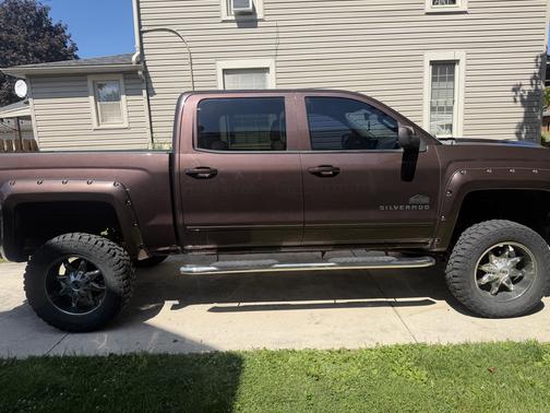 Brown 2016 Chevrolet Silverado 1500 2LT