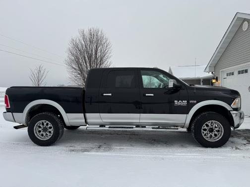 2014 RAM 3500 Laramie