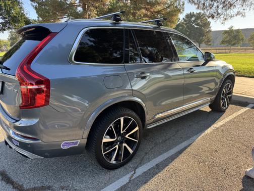 2019 Volvo XC90 Hybrid T8 Inscription