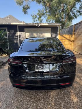 2022 Tesla Model S Long Range