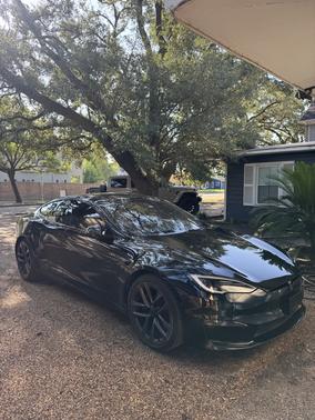 2022 Tesla Model S Long Range