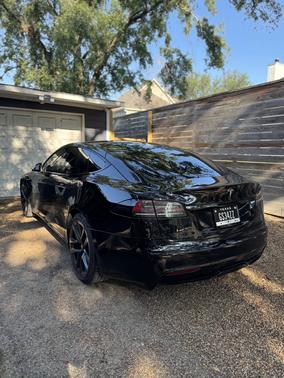 2022 Tesla Model S Long Range