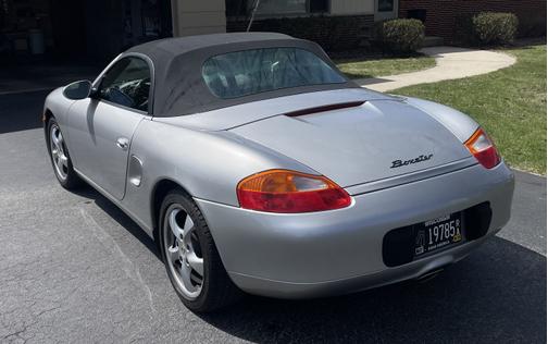2002 Porsche Boxster Base