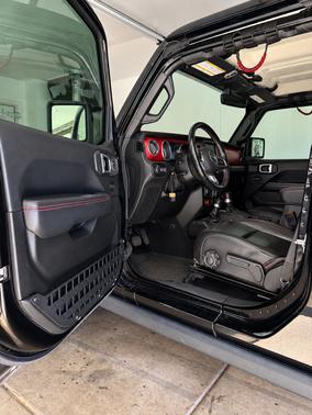 Black 2018 Jeep Wrangler Unlimited Rubicon