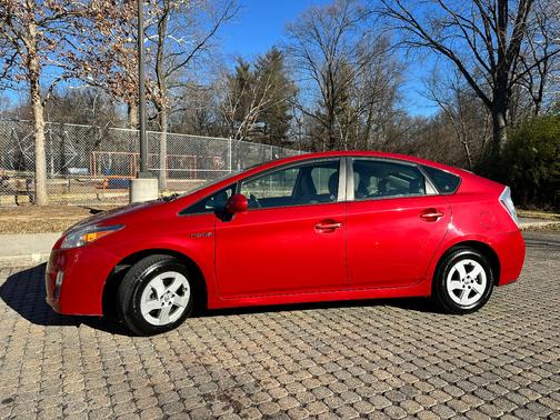 2010 Toyota Prius II