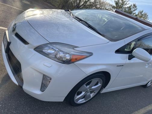 2013 Toyota Prius Five