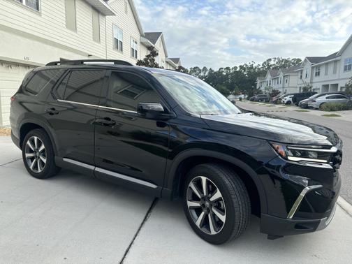 2025 Honda Pilot Elite AWD