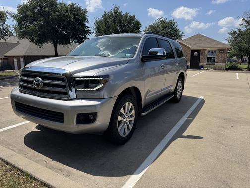 2010 Toyota Sequoia Limited