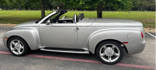 Silver 2005 Chevrolet SSR Base