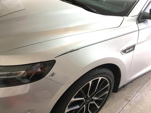 2019 Ford Taurus SHO