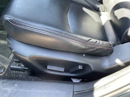 2015 Mazda Mazda3 i Grand Touring