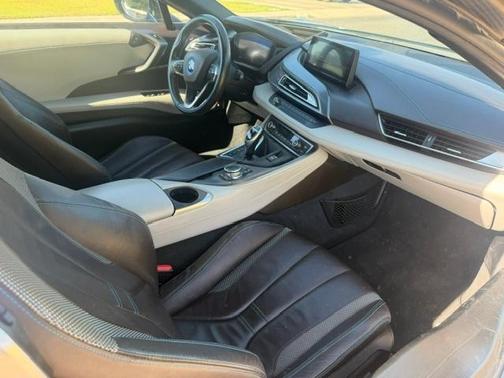 Blue 2016 BMW i8 Base
