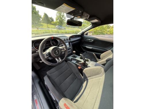 2018 Ford Shelby GT350R Base