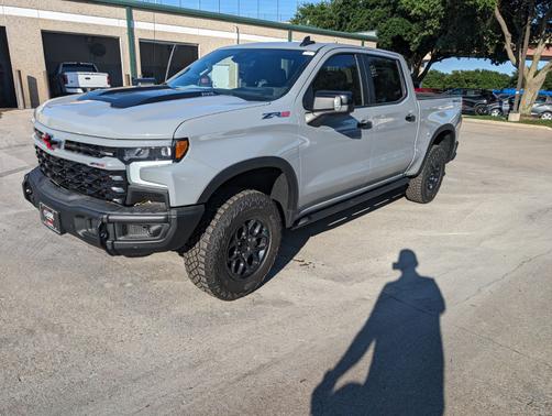 2024 Chevrolet Silverado 1500 ZR2