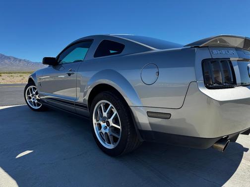 Gray 2008 Ford Mustang Shelby GT500