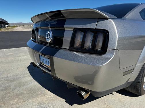 Gray 2008 Ford Mustang Shelby GT500