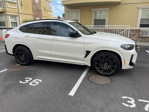 2024 BMW X4 M AWD