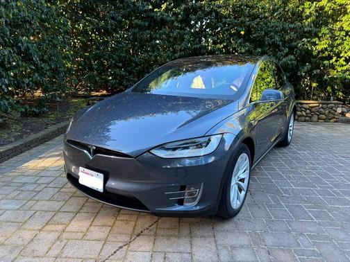 2020 Tesla Model X Long Range