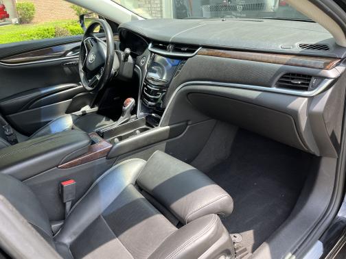 2013 Cadillac XTS Luxury