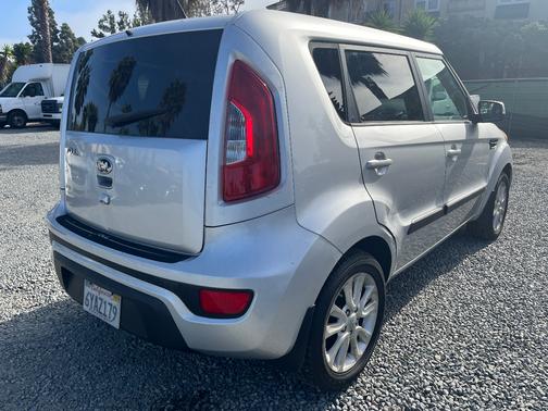 2013 Kia Soul +