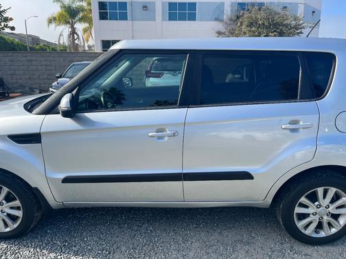 2013 Kia Soul +