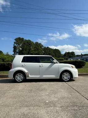 White 2013 Scion xB Base