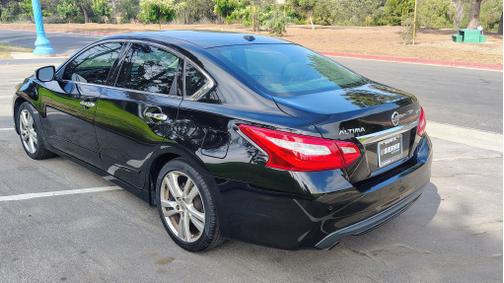 2016 Nissan Altima 3.5 SL