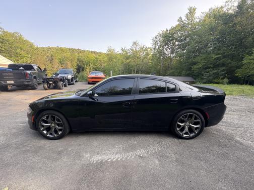 2015 Dodge Charger SXT