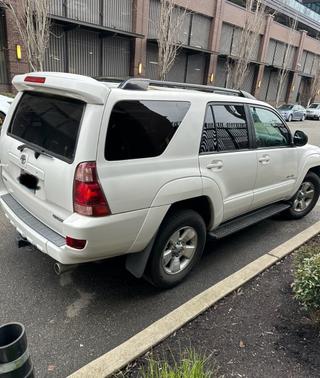 2005 Toyota 4Runner SR5 V8