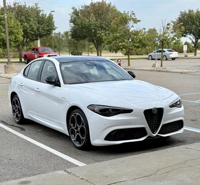 2024 Alfa Romeo Giulia Veloce