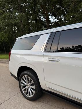 White 2023 GMC Yukon XL Denali