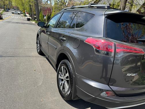 Gray 2018 Toyota RAV4 XLE