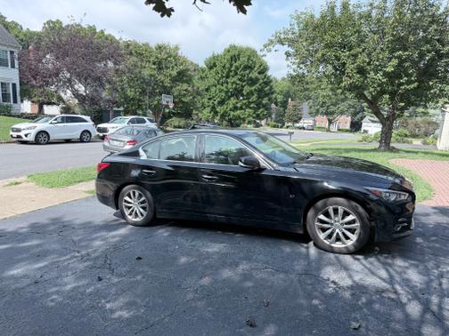 2014 INFINITI Q50 Premium