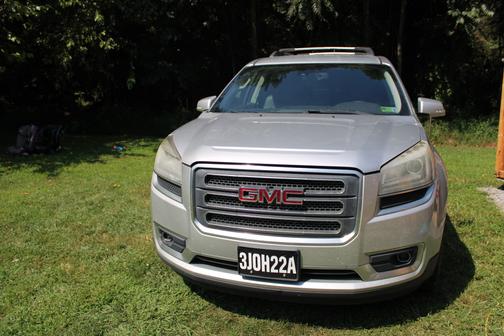 2015 GMC Acadia SLT-1