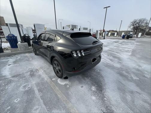 2022 Ford Mustang Mach-E Select