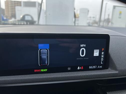 2022 Ford Mustang Mach-E Select