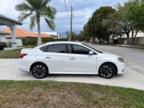 2016 Nissan Sentra SR